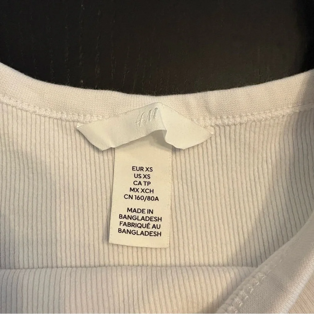 H&M Basic White Ribbed Tank Top - Picture 3 of 3